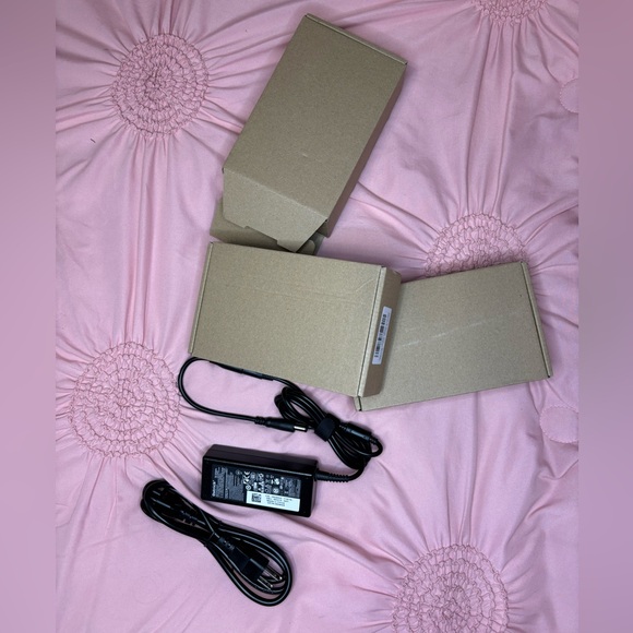Charger for Dell Laptop Computer 65W 45W Round Tip Power Adapter Quantity: 2 - Picture 11 of 11